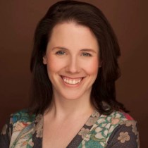 Caitlin Sinead Social